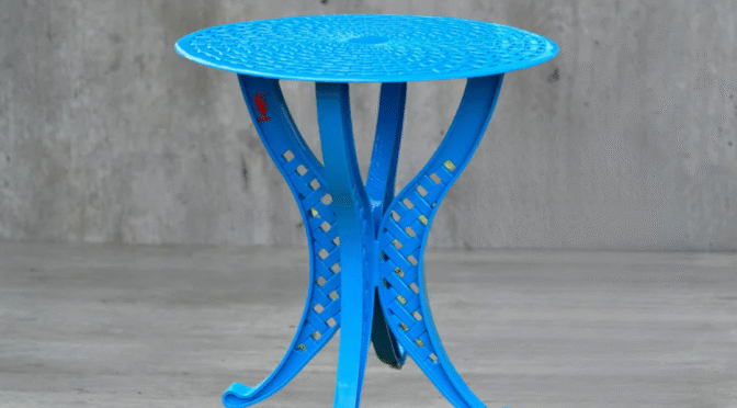 Orion Small Round Table with 4 legs. Basketweave design